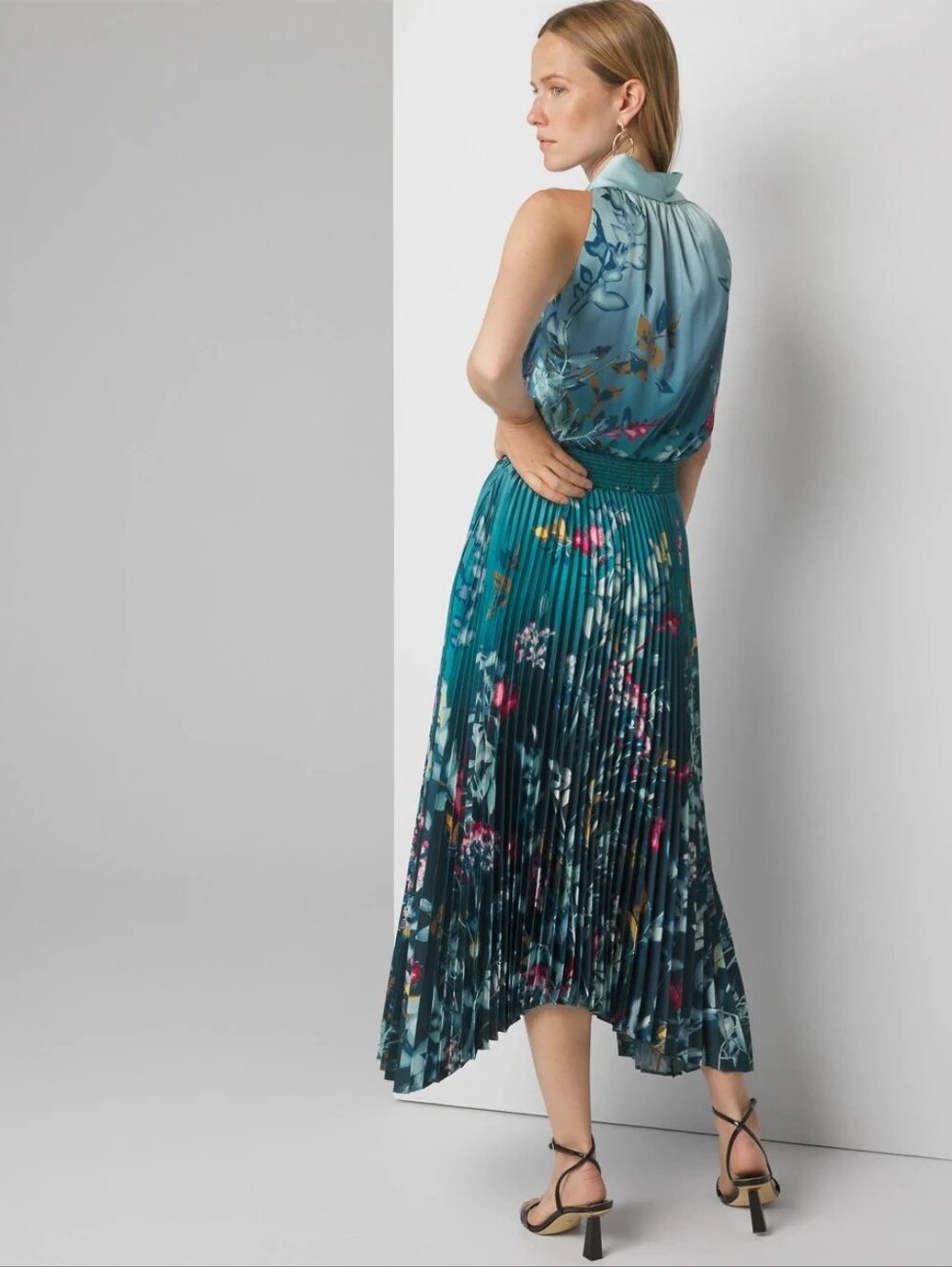 WHBM Sleeveless Shawl Neck Pleated Midi Dress - Picture 2 of 11